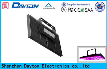 ผลผลิตสูงอลูมิเนียม 6063 เต็มสเปกตรัมแสงไฟ LED เติบโต 330W, รับประกัน 3 ปี